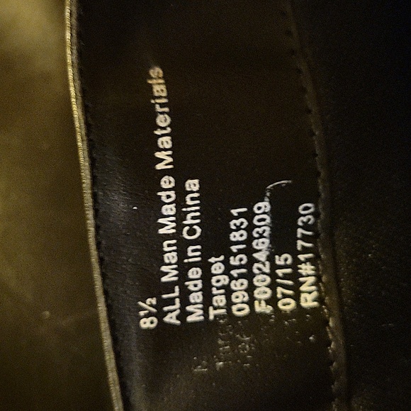 Tall black knee hi boots, Target, size 8 1/2, excellent, never worn, condition - Picture 10 of 12